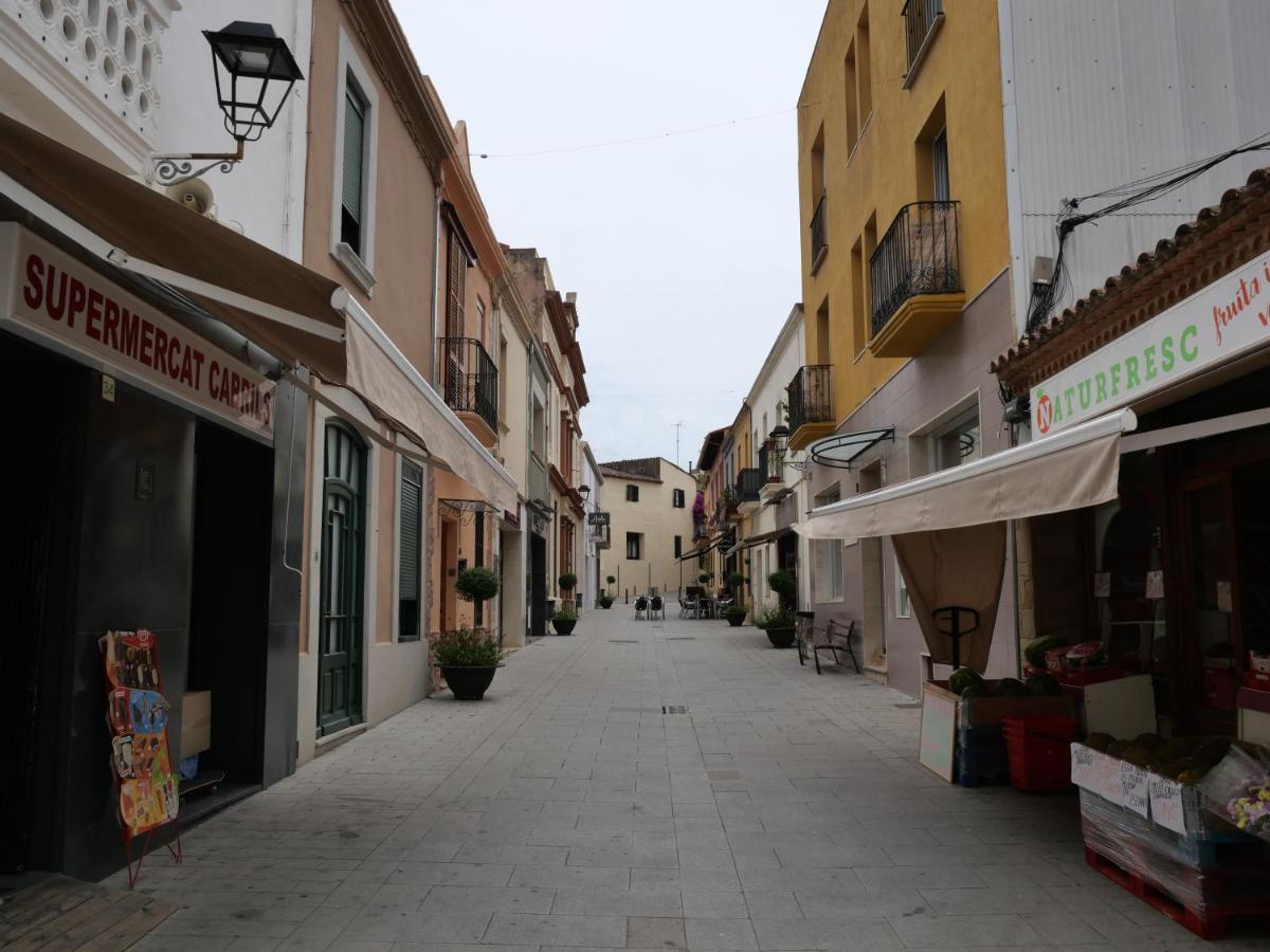 Hostal De La Placa - Hotel Boutique カブリルス エクステリア 写真