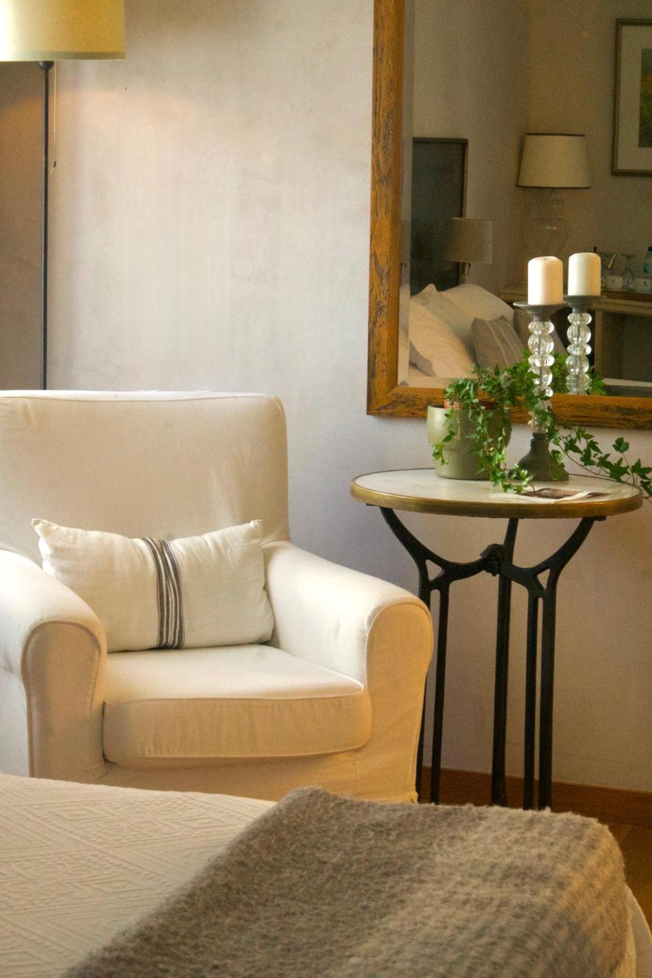 Hostal De La Placa - Hotel Boutique カブリルス エクステリア 写真
