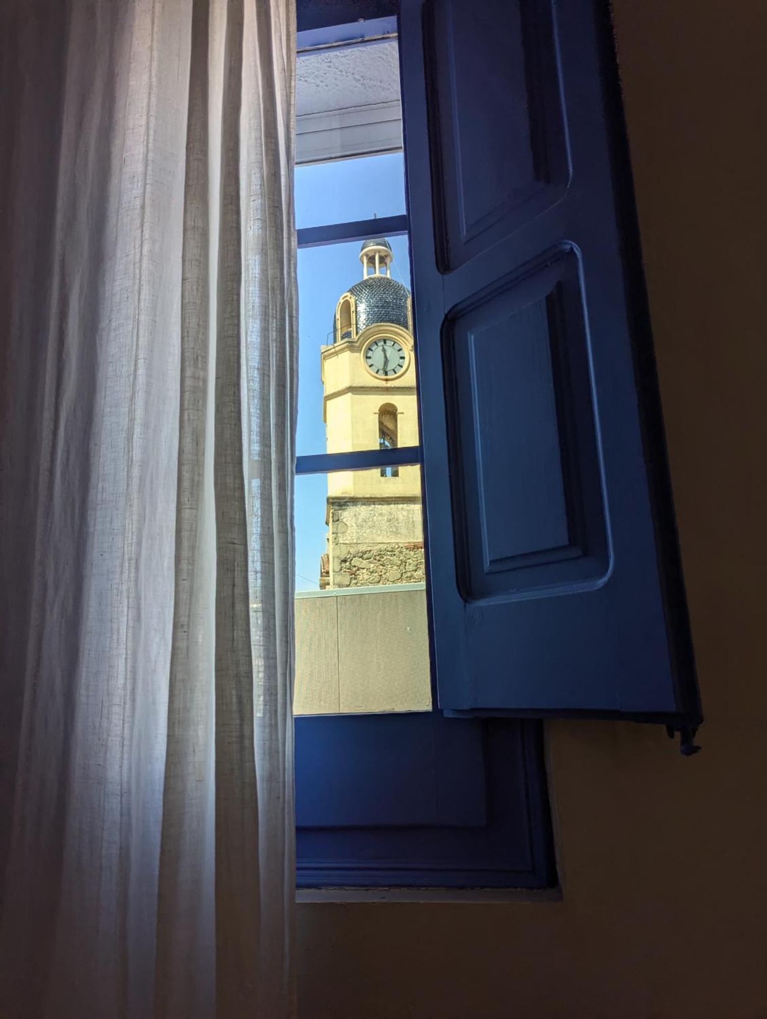 Hostal De La Placa - Hotel Boutique カブリルス エクステリア 写真