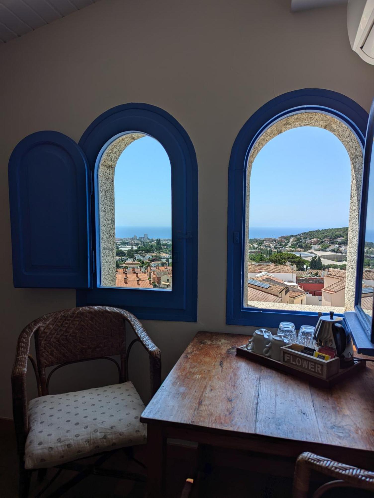 Hostal De La Placa - Hotel Boutique カブリルス エクステリア 写真